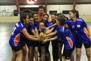 Alunas ganham dois troféus nos Jogos Municipais