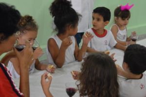 0304   Ceia de Páscoa na Educação Infantil